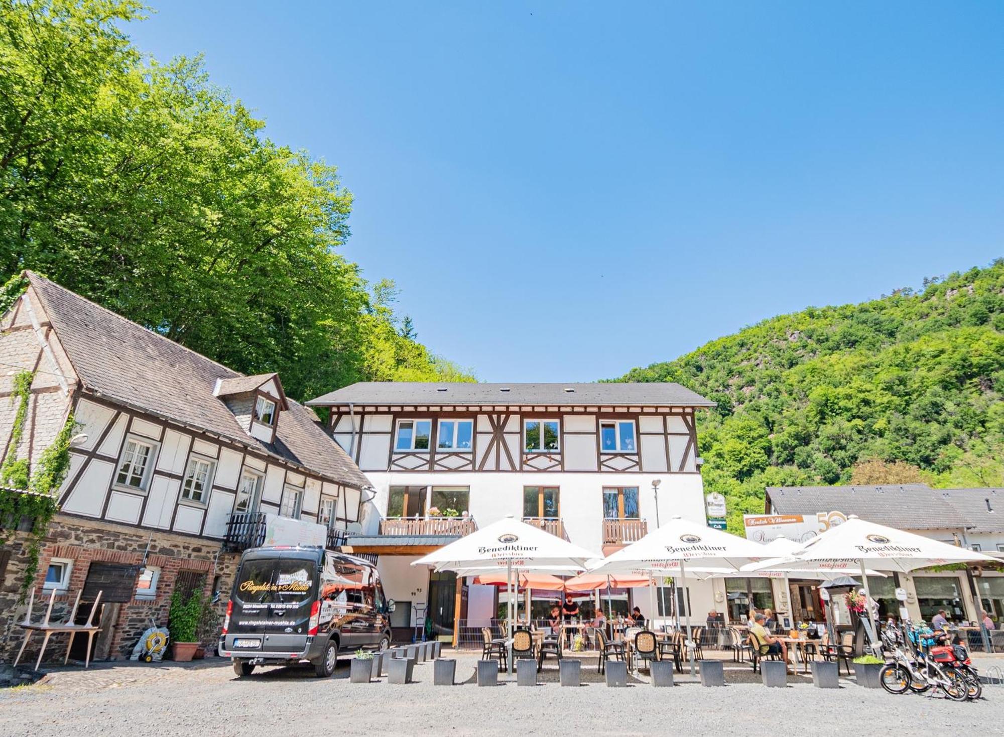 Landhotel Ringelsteiner Muehle モーゼルケルン エクステリア 写真