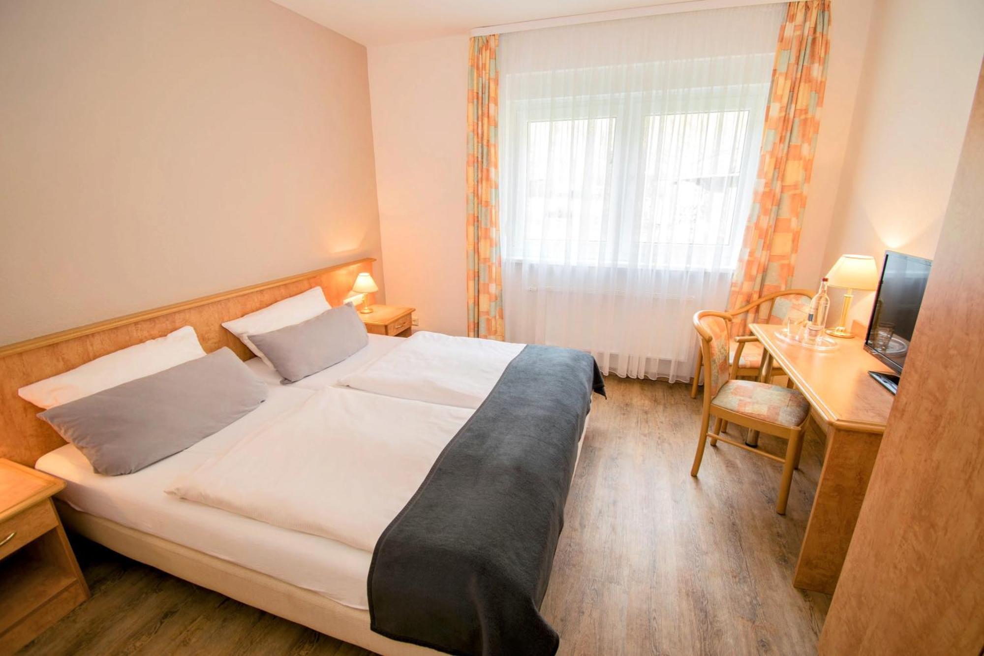 Landhotel Ringelsteiner Muehle モーゼルケルン エクステリア 写真