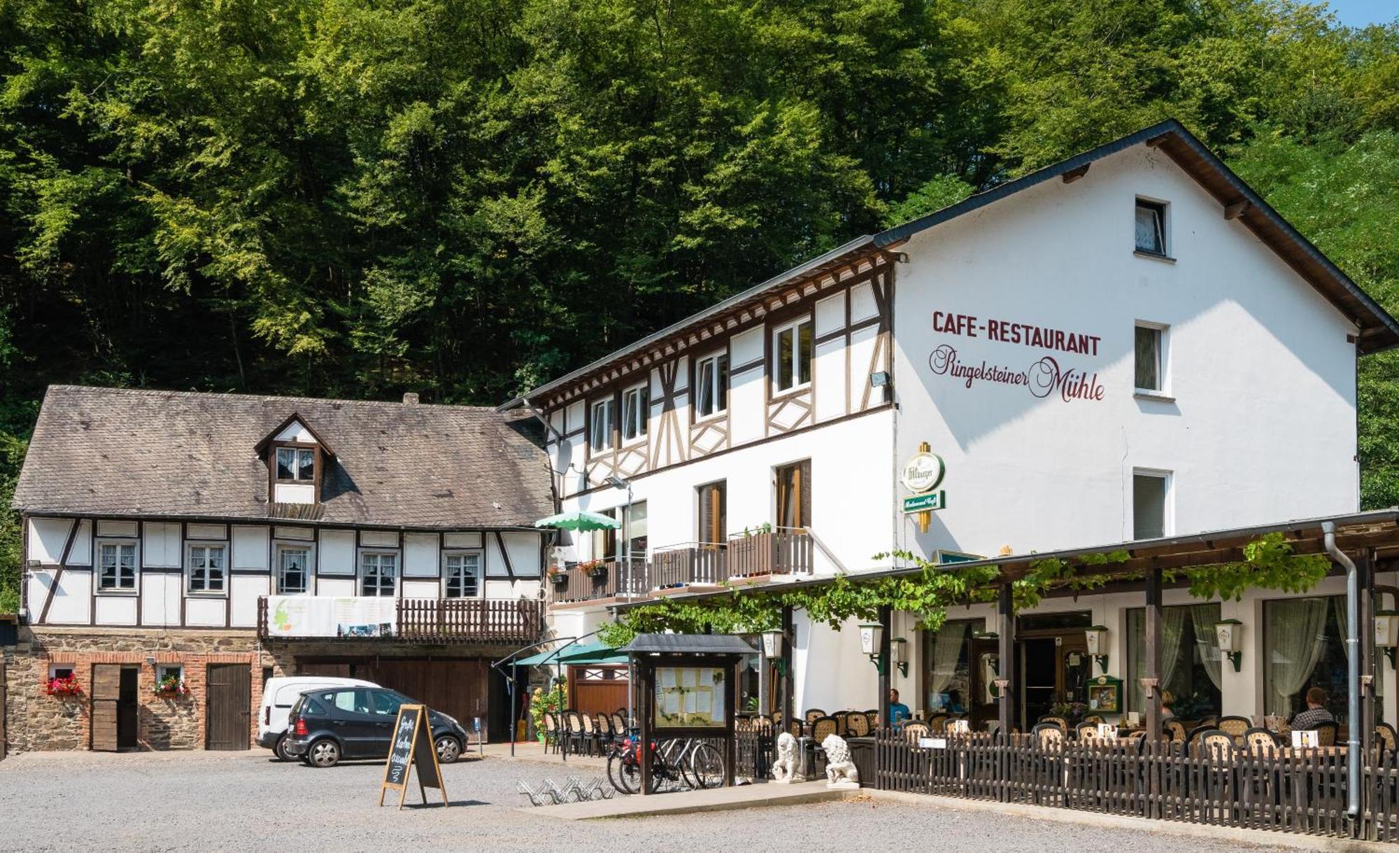Landhotel Ringelsteiner Muehle モーゼルケルン エクステリア 写真