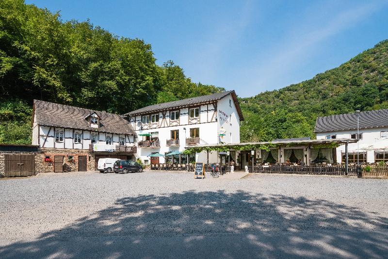 Landhotel Ringelsteiner Muehle モーゼルケルン エクステリア 写真
